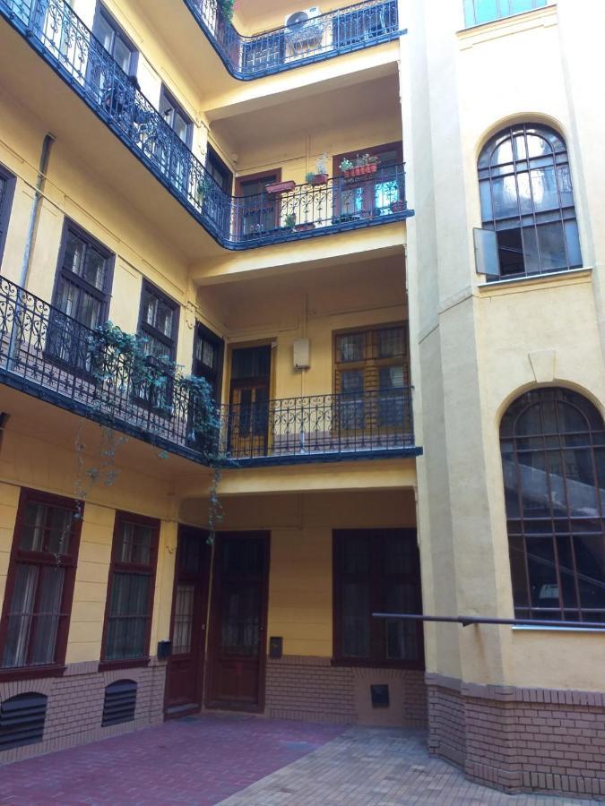 Sweet Home In The Center Of The City, - It'S Only Yours With Two Bedrooms, 1 Price For 3 — Fotók 3